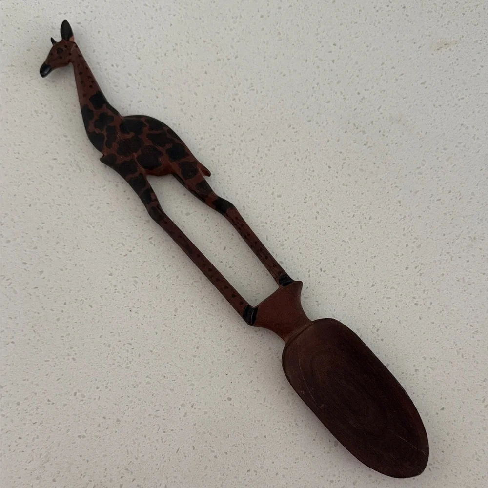 Artisan Giraffe Design Wooden Spoon